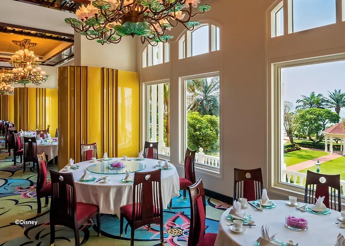 Hong Kong Disneyland Hotel Tsuen Wan 