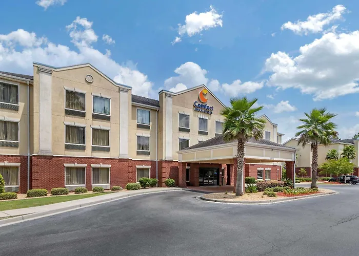 Comfort Inn & Suites Statesboro - University Area