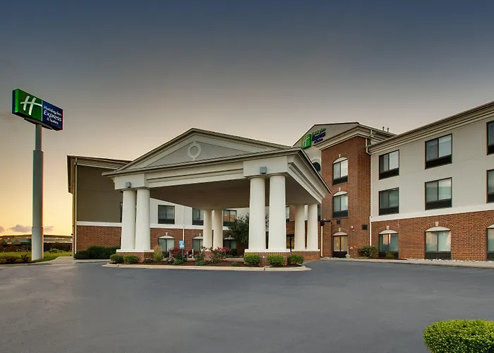 Holiday Inn Express Hotel & Suites Morris By Ihg