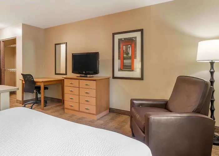 Extended Stay America Suites - Fort Wayne - North