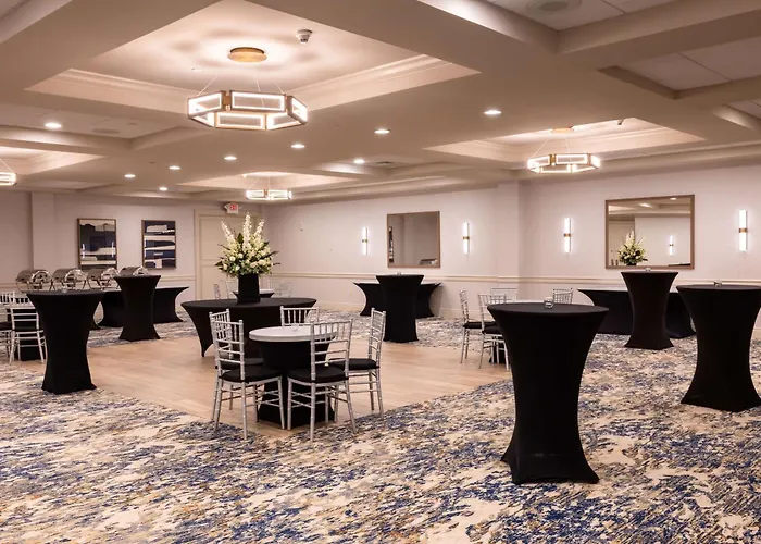 Doubletree By Hilton Tinton Falls-Eatontown