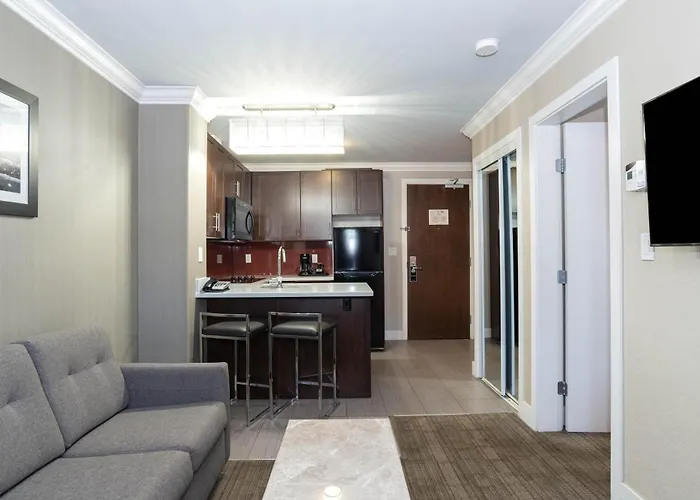 Sandman Hotel & Suites Calgary South