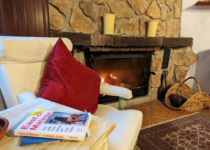 Casa Kisi Hotel, Rural Boutique Bed & Breakfast Colmenar