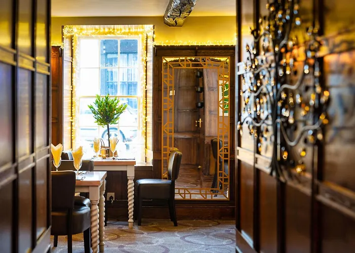 Boars Head Hotel