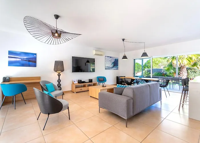 Domaine Villas Mandarine Private Pools & Spa Calvi 