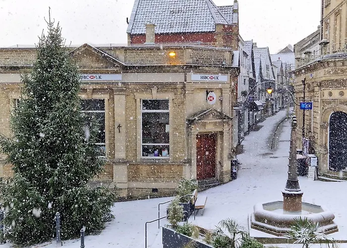 George Hotel & Granary