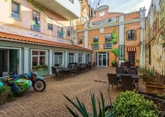 Vintage Art Hotel