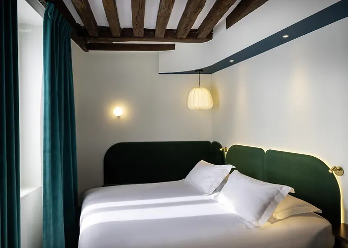 Hotel L De Lutece - Notre-Dame