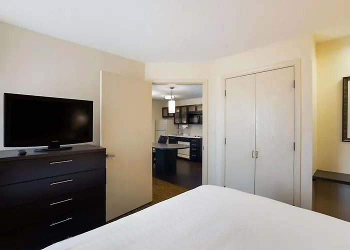 Sonesta Simply Suites Des Moines