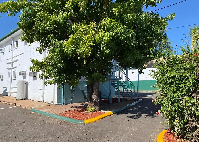 Central Point Motel