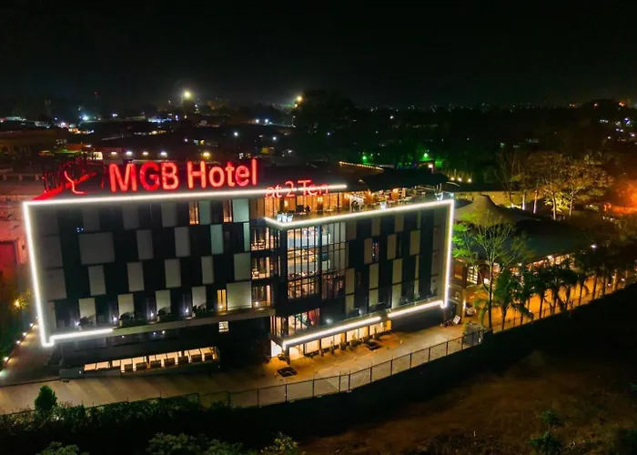 Mgb Hotel At 2Ten