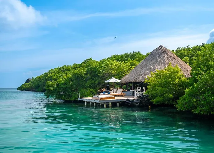 Hotel Coralina Island