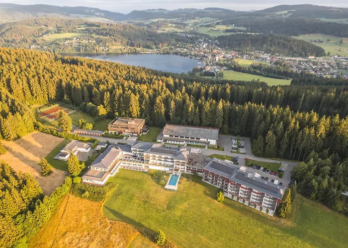 Schwarzwald Wellnesshotel Saigerhoeh I Spa Golf & Wandern Ueber Dem Titisee