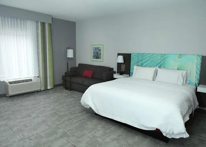 Hampton Inn & Suites Burlington