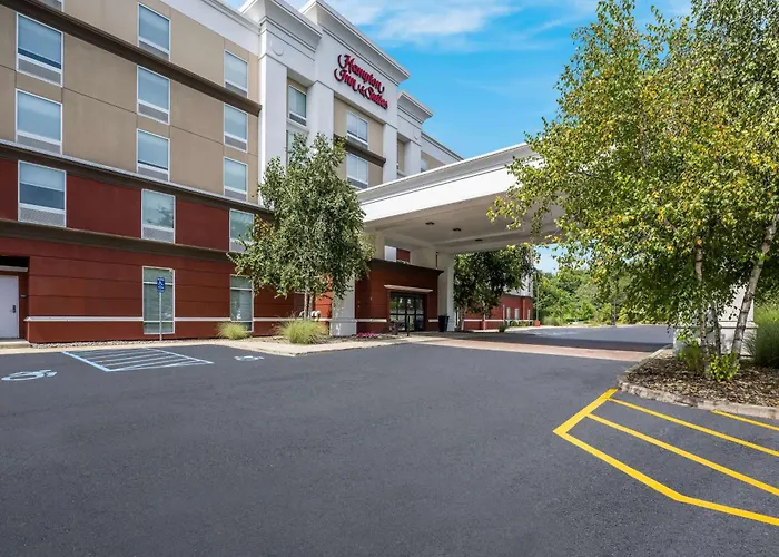 Hampton Inn & Suites Poughkeepsie