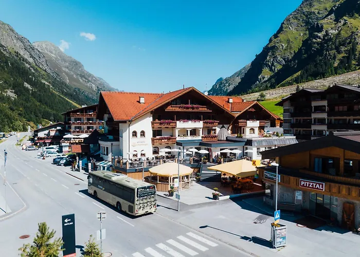 Hotel Mittagskogel Pitztal