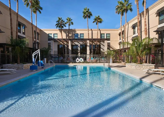 Hampton Inn & Suites On Shea Blvd