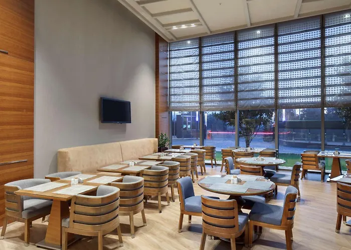 Hotel Hampton By Hilton Bursa