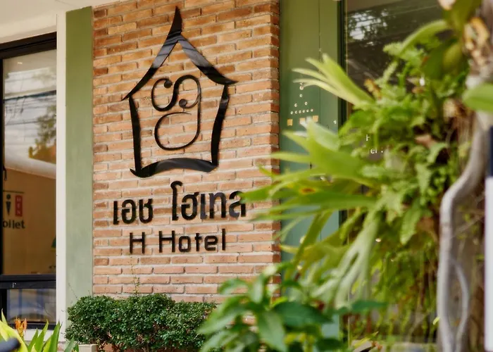 H Hotel Phrasing