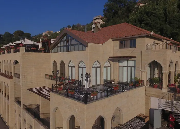 Cherry Blossom Boutique Hotel