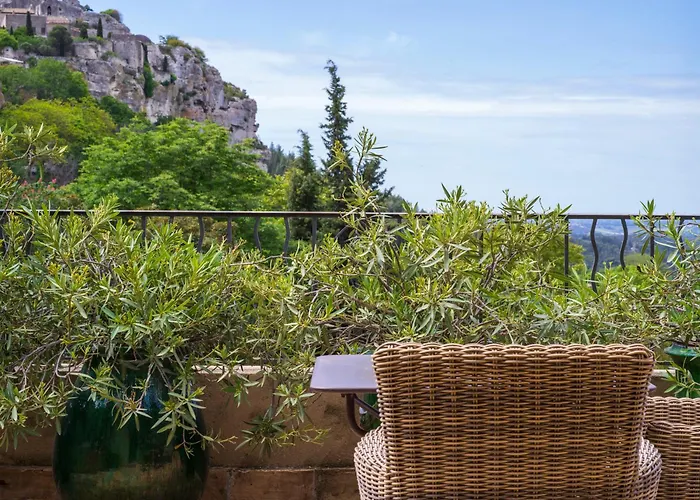Hotel Baumaniere - Les Baux De Provence