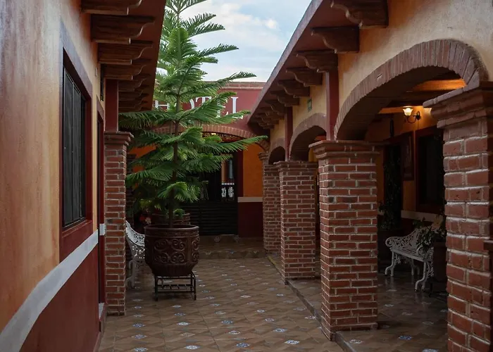 Hotel El Patio