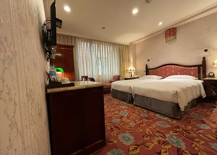 Royal Seasons Hotel Taipei ‧ Nanjing W.