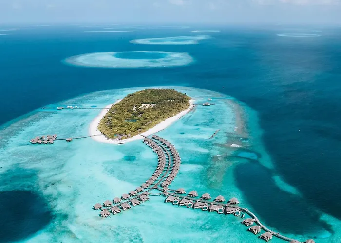 Vakkaru Maldives - Luxury Private Island Resort