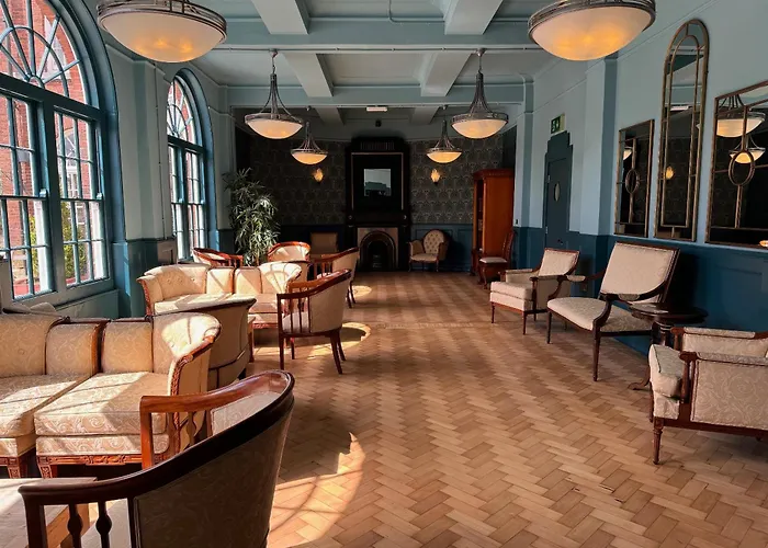 Charlotte House Hotel