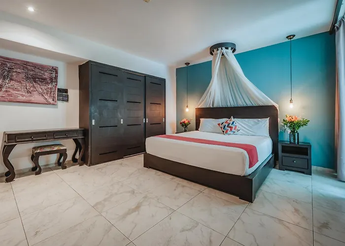 Soho Playa Hotel