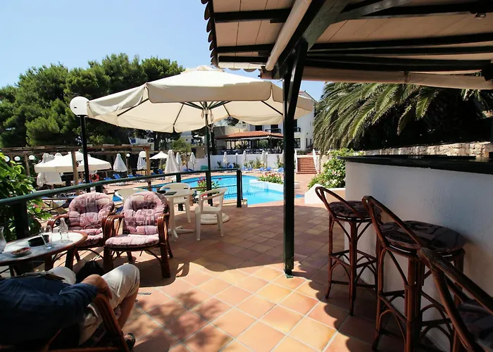Paradise Hotel