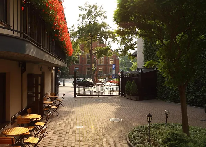 Nobilton Hotel