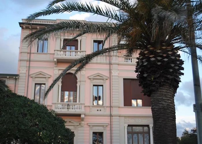 Villa Tina Hotel Viareggio