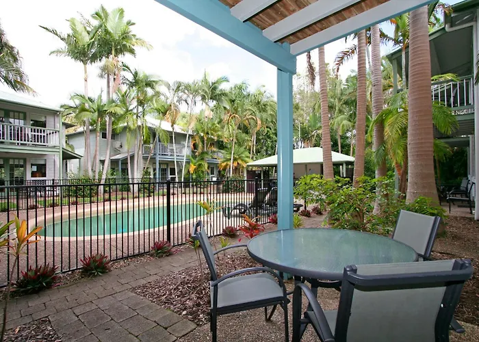 Coral Beach Noosa Resort