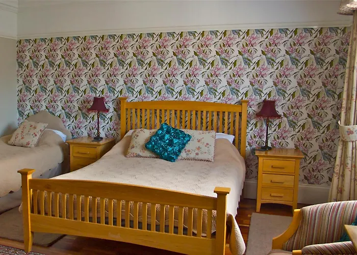 Acorn Guest House In Hull
