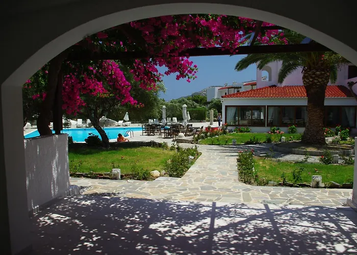 Astron Hotel
