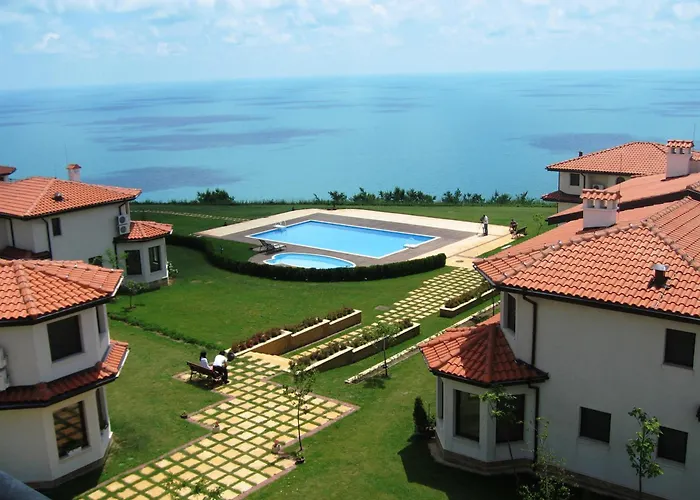 Blacksearama Golf & Villas
