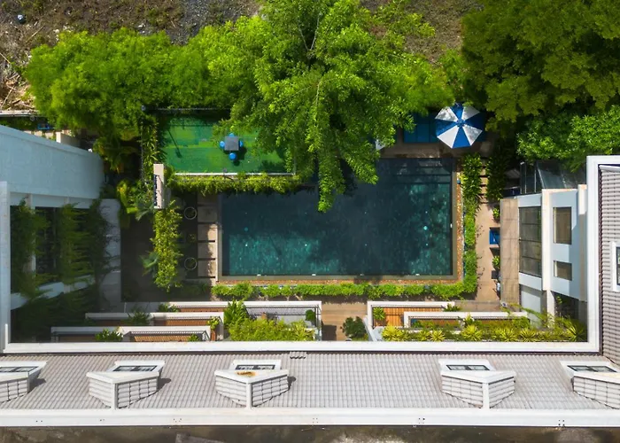 Bayon Modern Residence