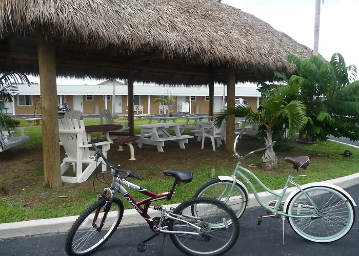 Everglades City Motel - Everglades Adventures Inn