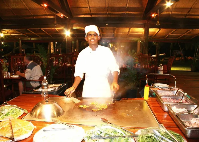 Club Fiji Resort