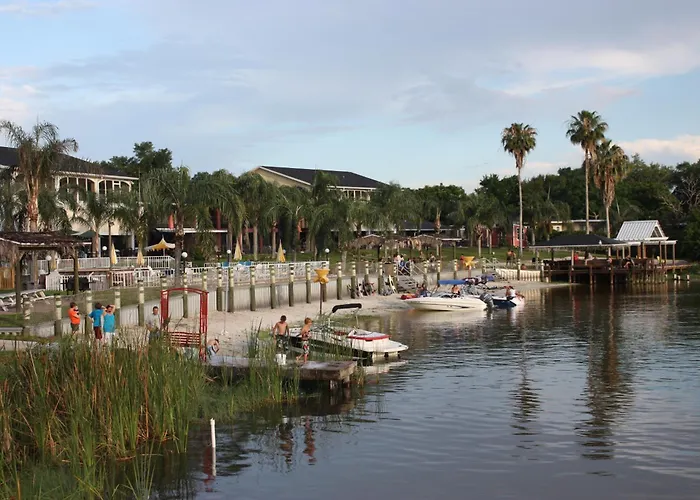 Lake Roy Beach Inn - Winter Haven