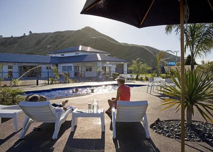 Motel Oasis