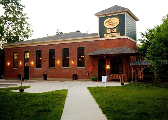 The Common Man Inn & Restaurant