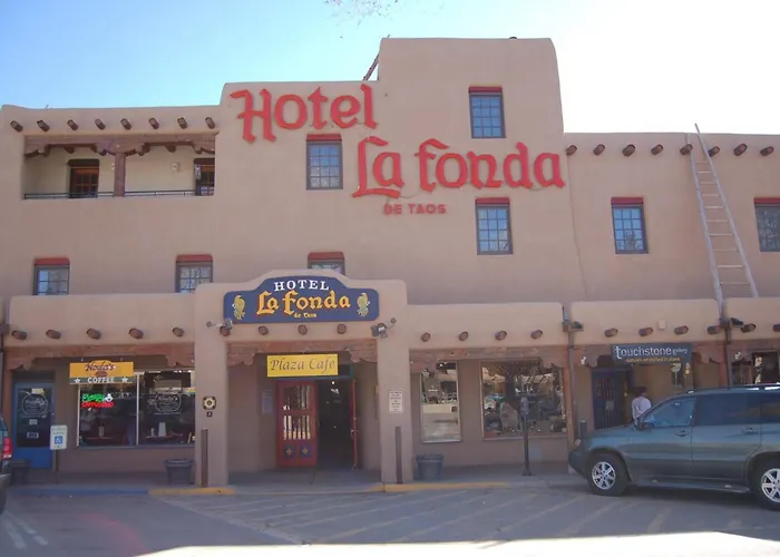 La Fonda De