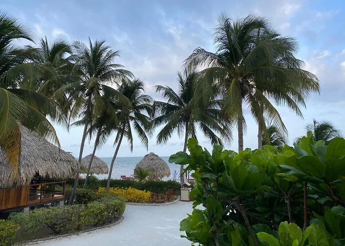 St. George'S Caye Resort