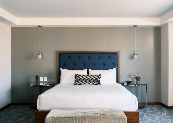 Battery Wharf Hotel, Boston Waterfront