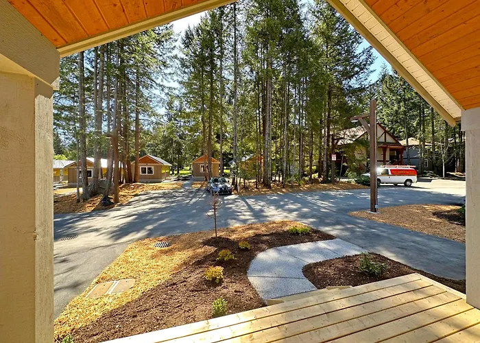 Crown Isle Resort & Golf Community