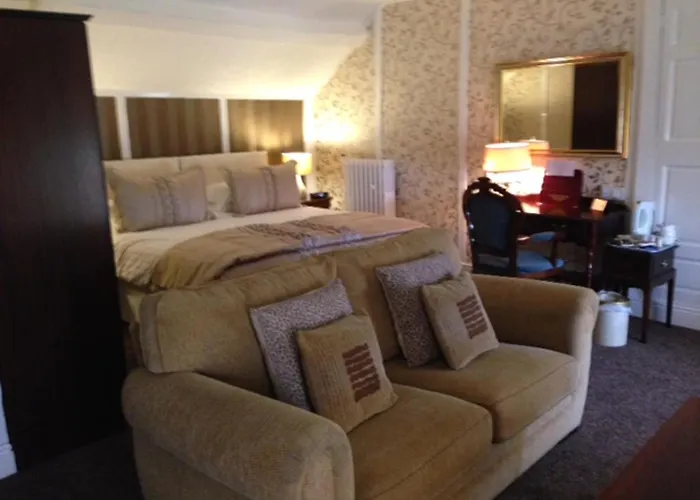 Hardwicke Hall Manor Hotel