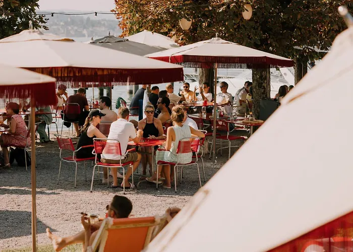 Hermitage Lake - Beach Club & Lifestyle