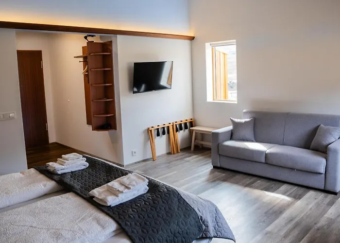 Hotel Flokalundur Brjanslaekur
